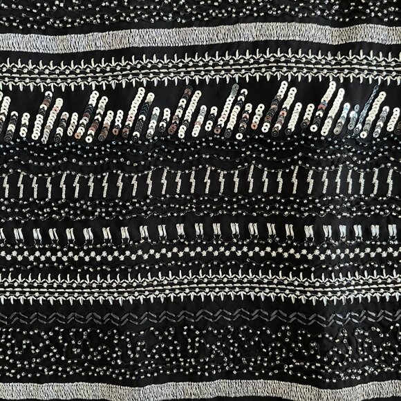 H&M Sequin Bead Embellished Sparkly A Line Short Mini Skirt Stretch Lined Sz 6 - Picture 2 of 8